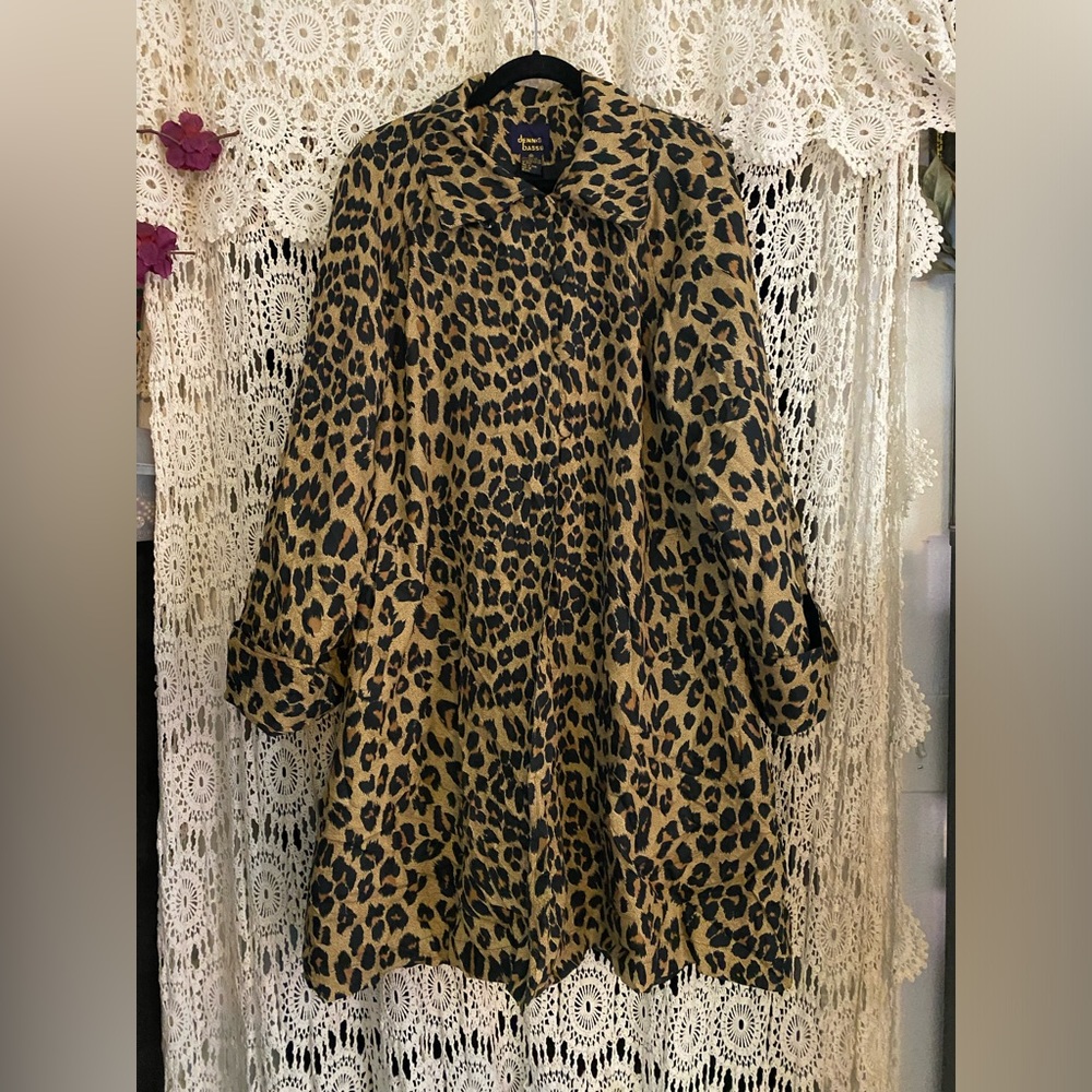 Vintage animal print button up coat